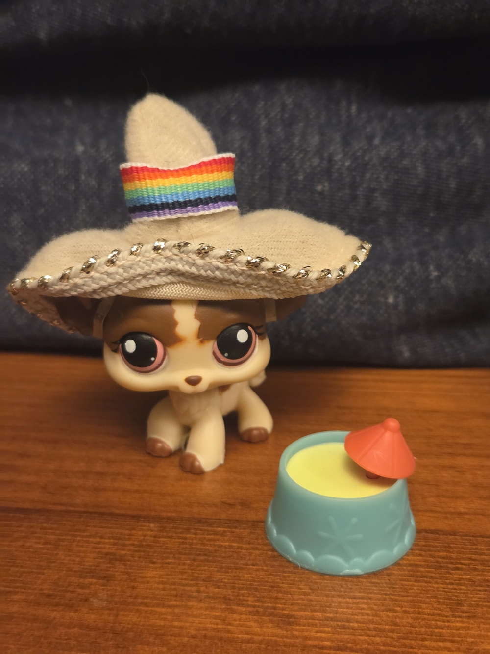 ✨️Rare✨️ LPS Littlest Pet Shop Around The World With Rare Egyptian Cat #391 - Picture 7 of 10